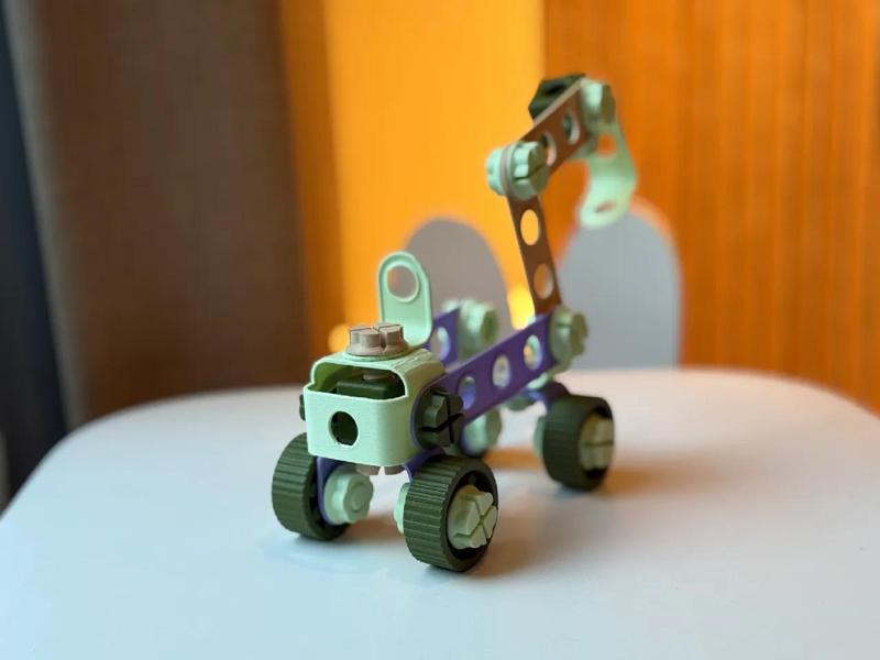 Build a Bolt: complete set