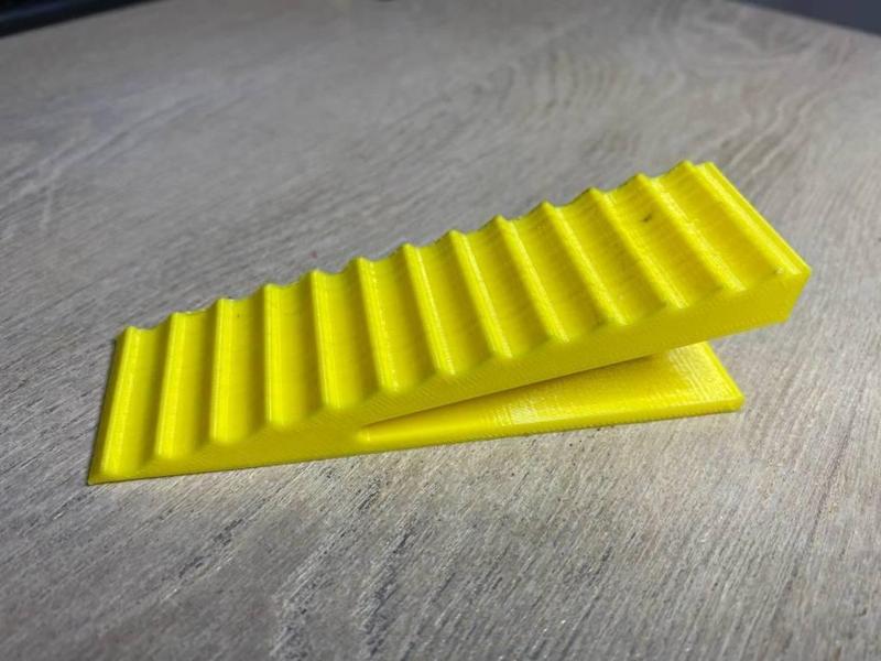 Cale porte, door stop