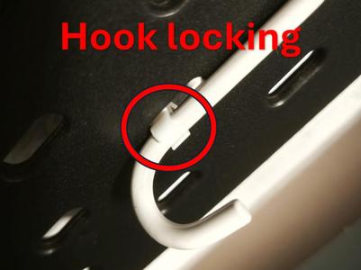 Locking clip Skadis hook