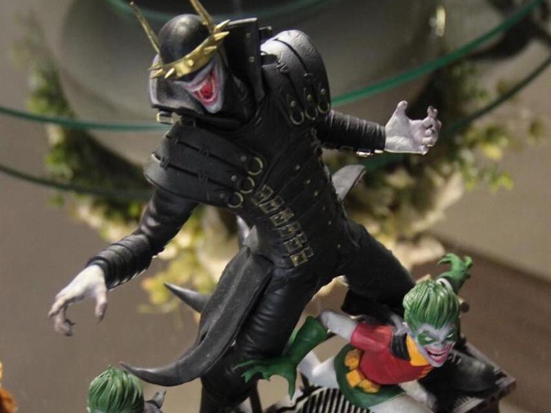 BATMAN WHO LAUGHES