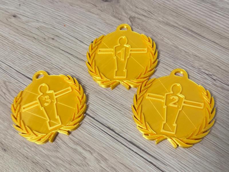 Medal Kicker / Table Football