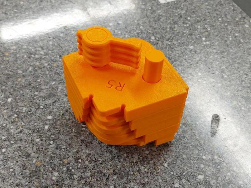 Radius jig, with wall mount and lock