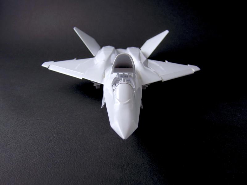Northrop YF-23 Black Widow II 1:72
