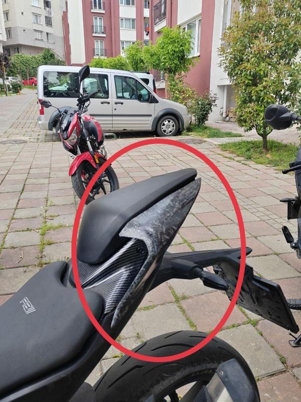 450sr rear side fairing piece (Left)