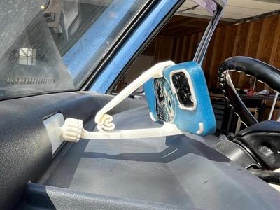 Honda Acty Clip-In Dash Phone Holder (1988-1999)