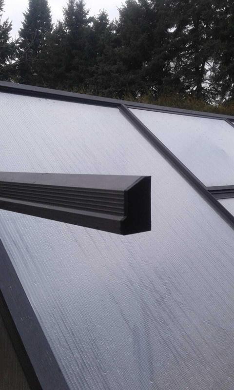 End cap for sliding greenhouse door guide profile