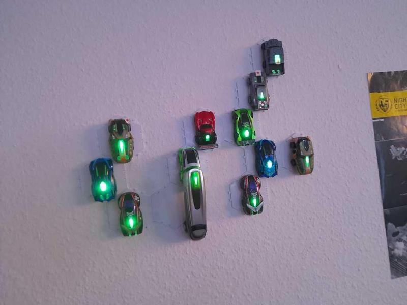 Anki Overdrive wall garage