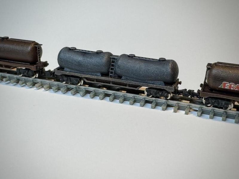 T Gauge 1:450 Tank Wagons