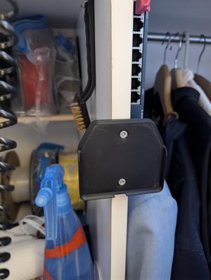 Neptune 4 screen wallmount