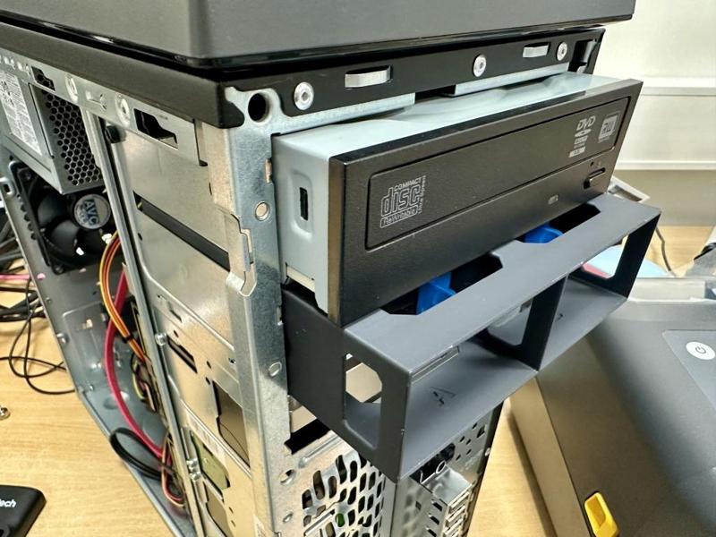 HP ProDesk 5.25-inch half-height SSD drive bay