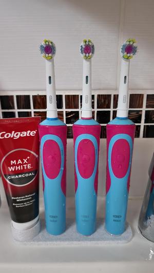 Oral-B x3 + Toothpaste
