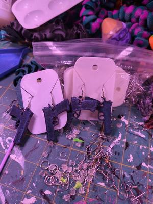 Pistol keychain/earrings