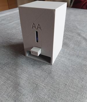 AA battery dispenser (Vending machine style)
