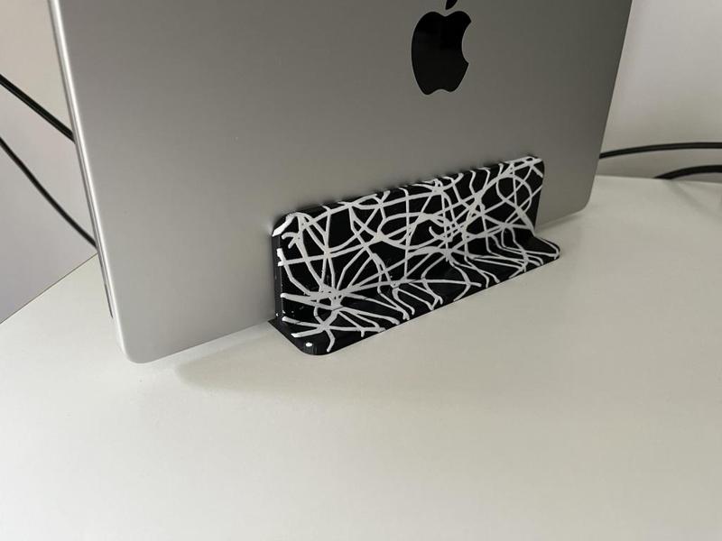MacBook Pro Stand