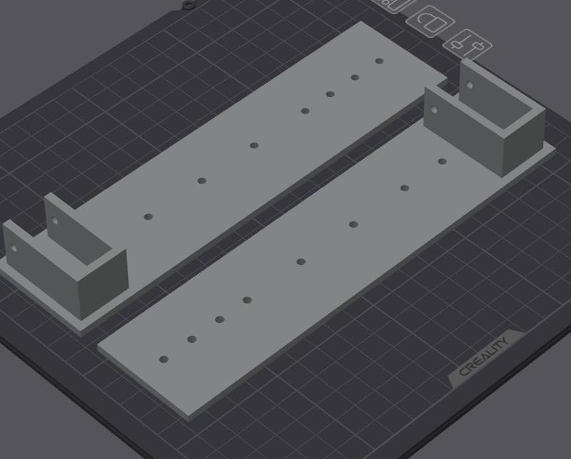 Zábrana truhlíku na parapet/Window sill barrier
