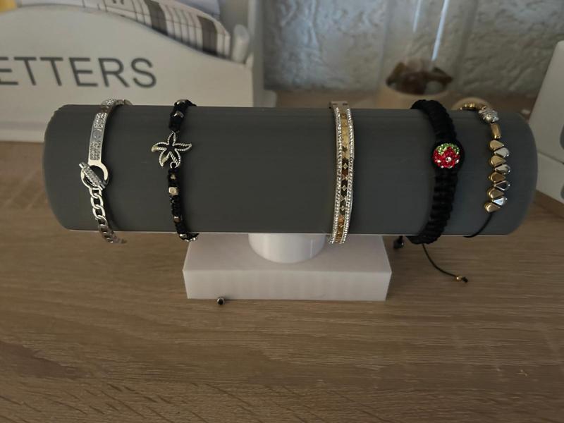 Bracelet Holder