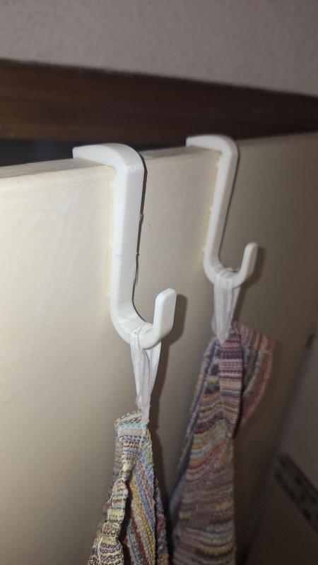 Haken für Zimmertüren / Hooks for room doors