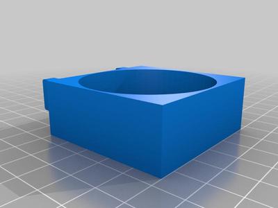 Skadis pill bottle holder
