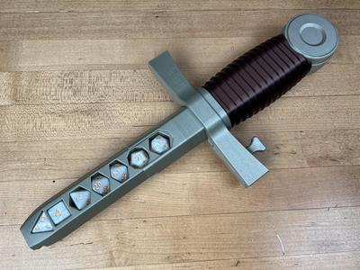Multi-Color Collapsing Dice Dagger