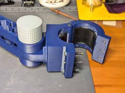 Monitor Stand Clamp for FunkyArt's Arm