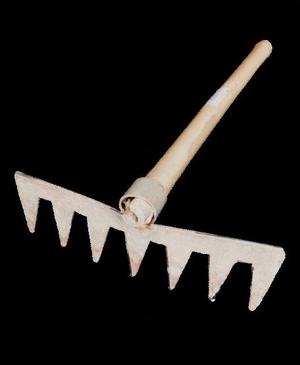 [190]-Cuốc cào cỏ - Ê đê