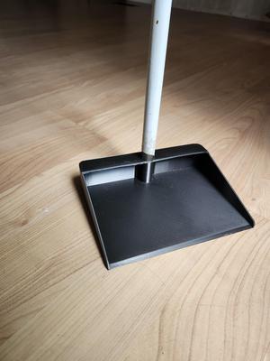 Dust Pan