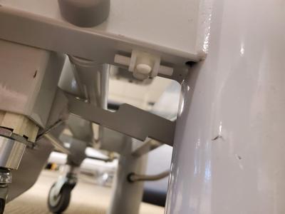 Dynatronics Ultra Table bar pivot high low attachment