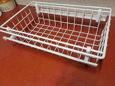 Avan basket clip