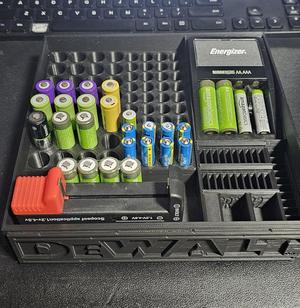 Multiple Battery holder DEWALT logo