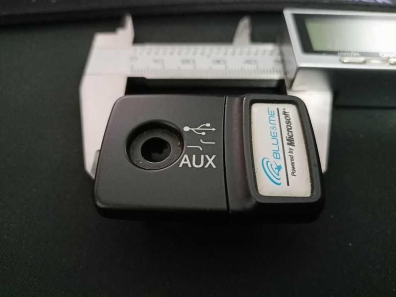 AUX&amp;USB mask for b011 66659 fiat punto