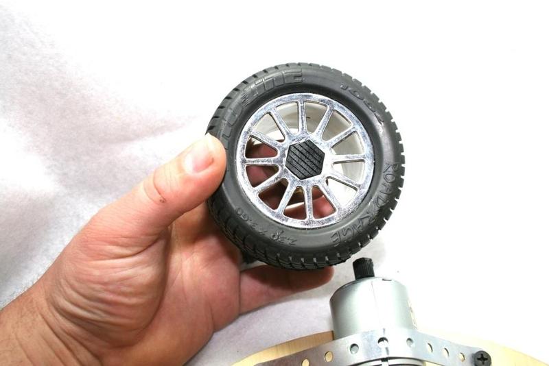 Rover Motor Shaft to Wheel Connector