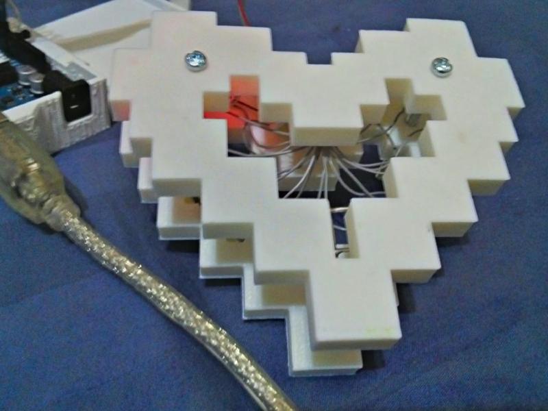 8 Bit Heart (LED Diffuser)