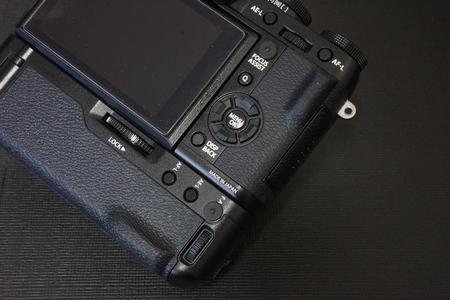 Make it easy to push the button of FUJIFILM X-T1