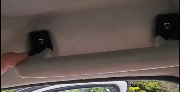 Ford Ranger PX1 Interior grab handle mount