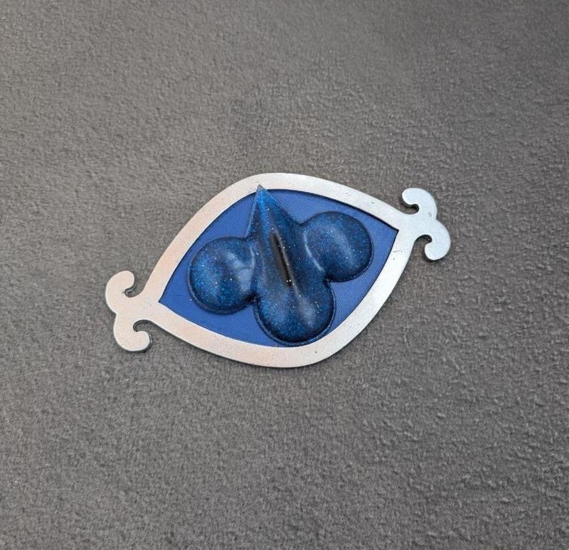 Shadow Milk Cookie chest piece