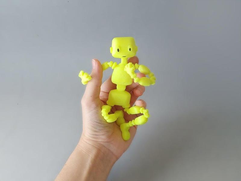 Gomeco - flexible doll