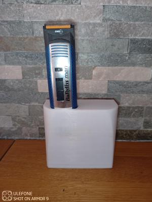 practical razor holder