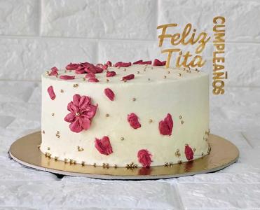Happy birthday tita (topper Cake)