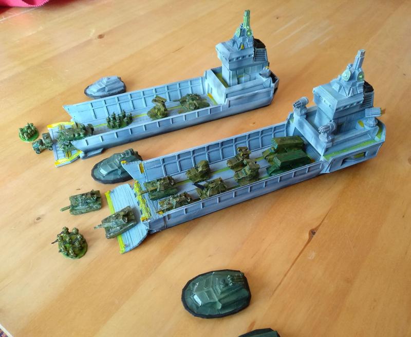 Large landing barge for 6mm (8-10 vehicles)
