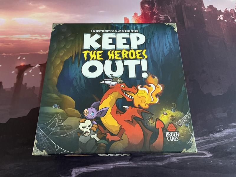 Keep The Heroes Out All In One Box Insert - German/English