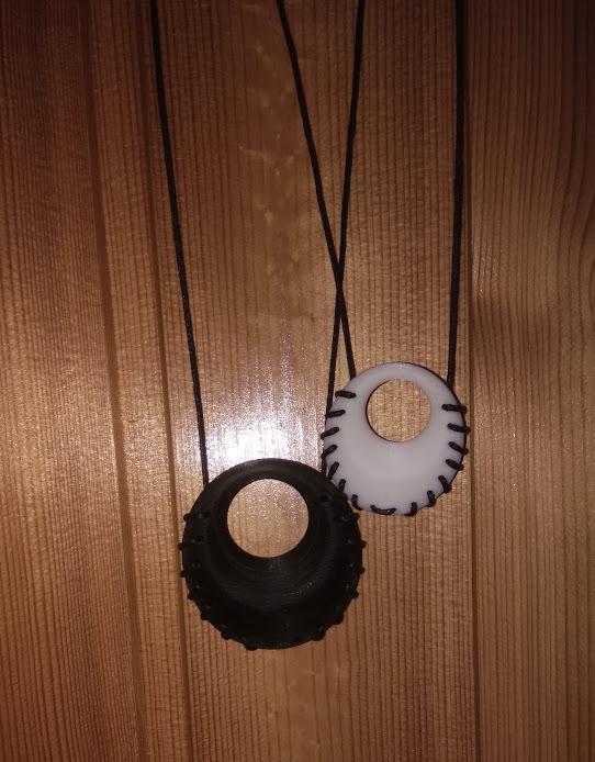 Pendant 01