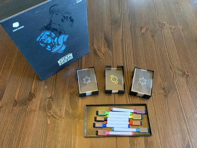Escape from the Aliens in Outer Space Organizer (Ultimate Edition)