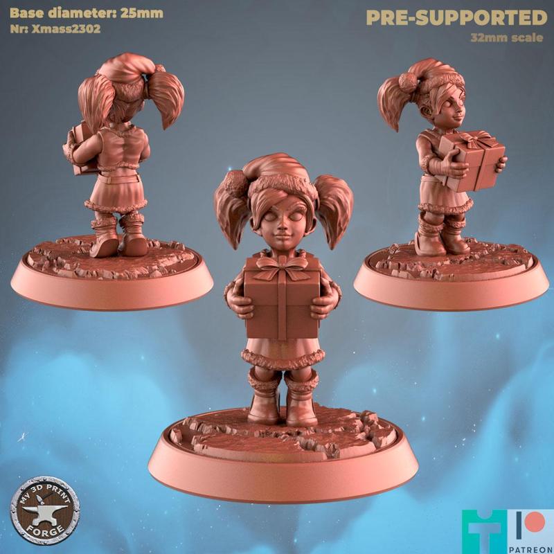 Gnome Christmas Girl with Box