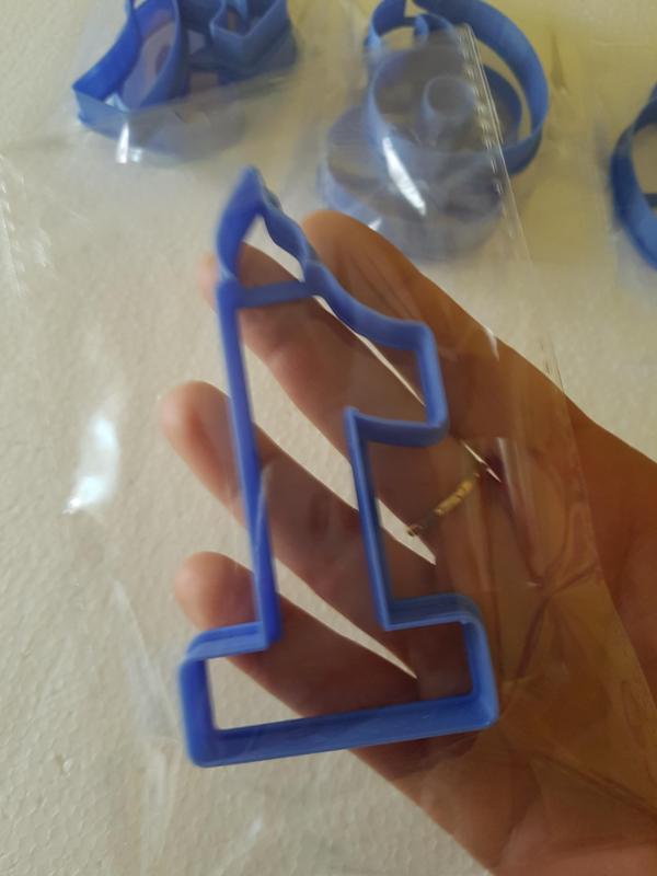 BIRTHDAY CANDLE COOKIE CUTTER