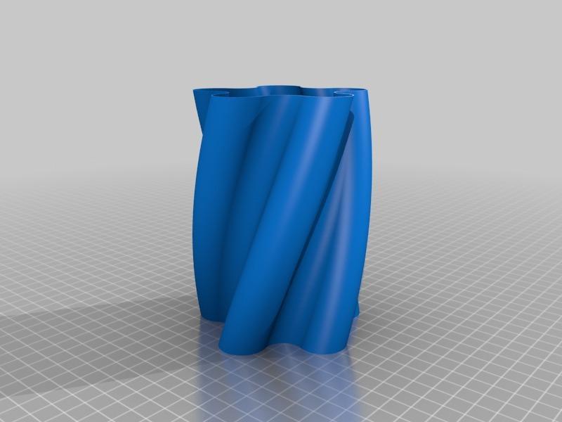 5 Circle Twisted Vase 5 in. Tall