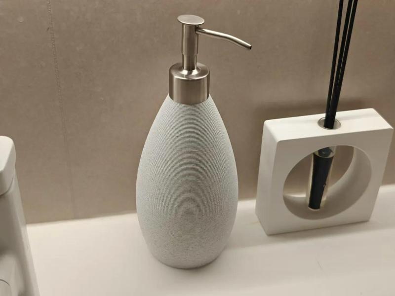 Stone-like Texture Threaded Lotion/Soap Dispenser Bottle