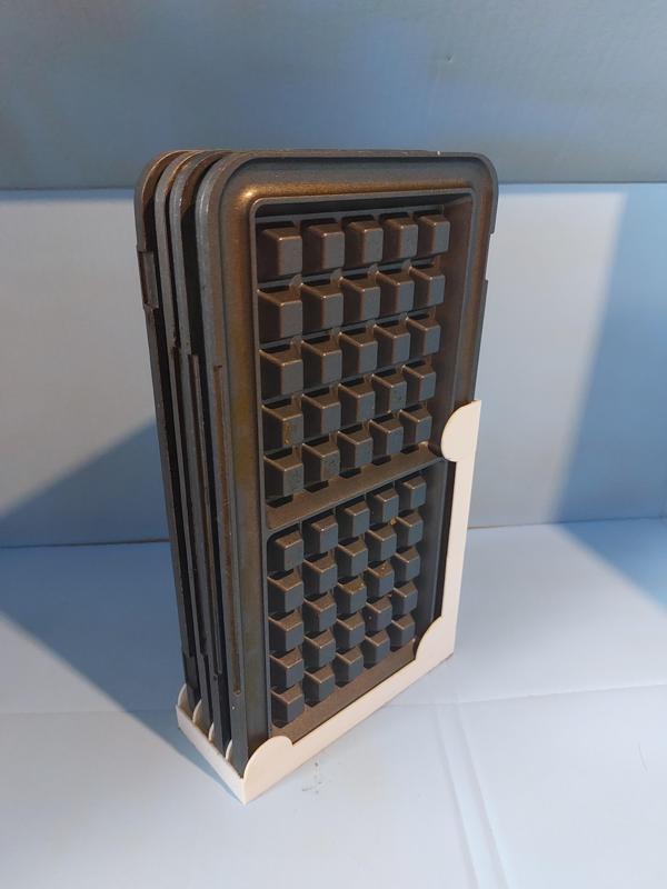 Toaster Plate Holder