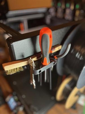 XL Mounted Tool Holder