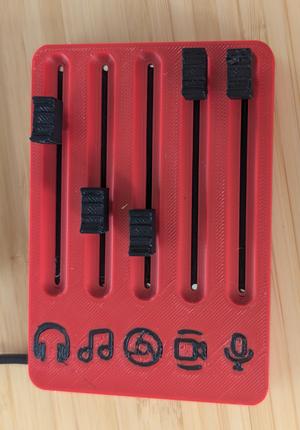 Low profile Deej enclosure