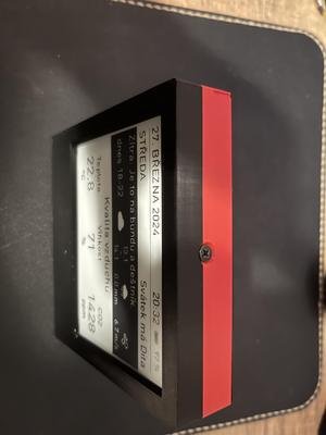 4.2" ePaper frame for a large battery and with back lid